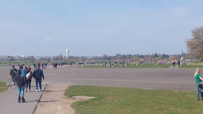 Tempelhofer Feld